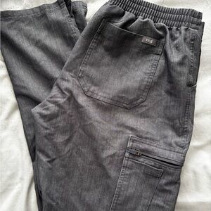 Figs Charcoal Gray Scrub Joggers with Zip Pocket